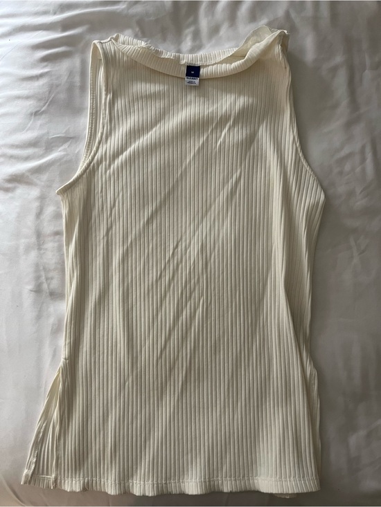 Old Navy Tops - Old Navy Sleeveless Ribbed Tank Top - Cream
